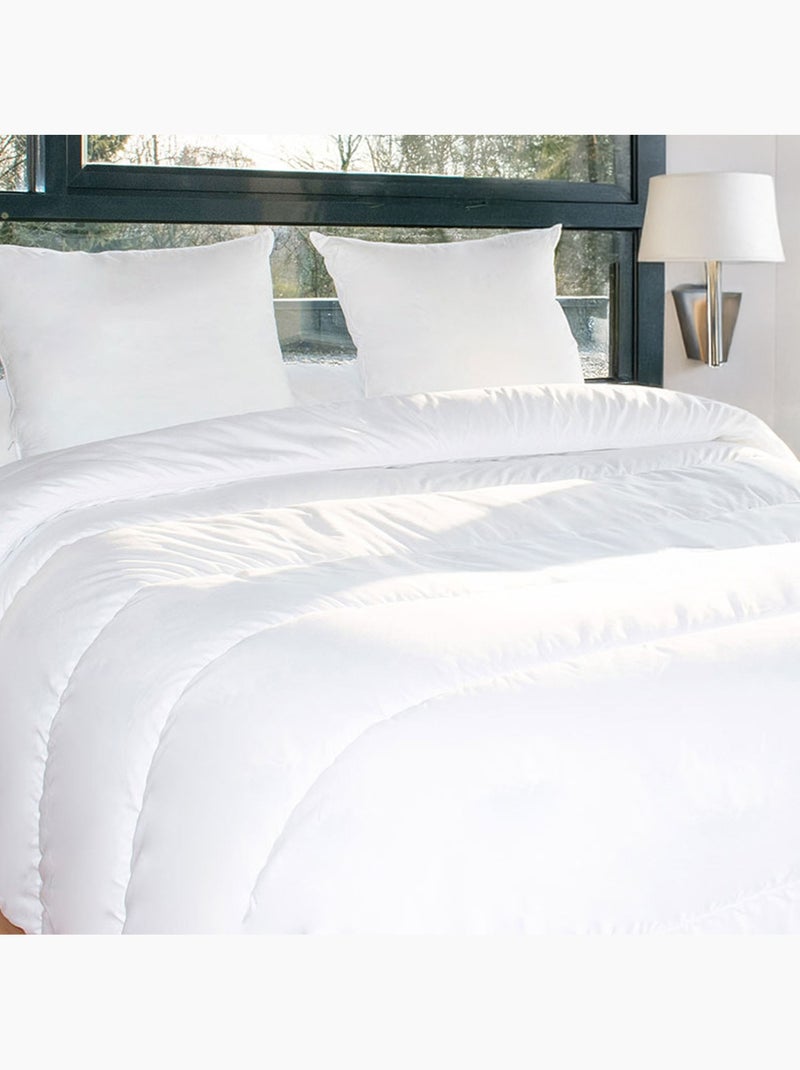 Becquet - Couette chaude ANTIACARIEN BIOME en polyester Blanc - Kiabi