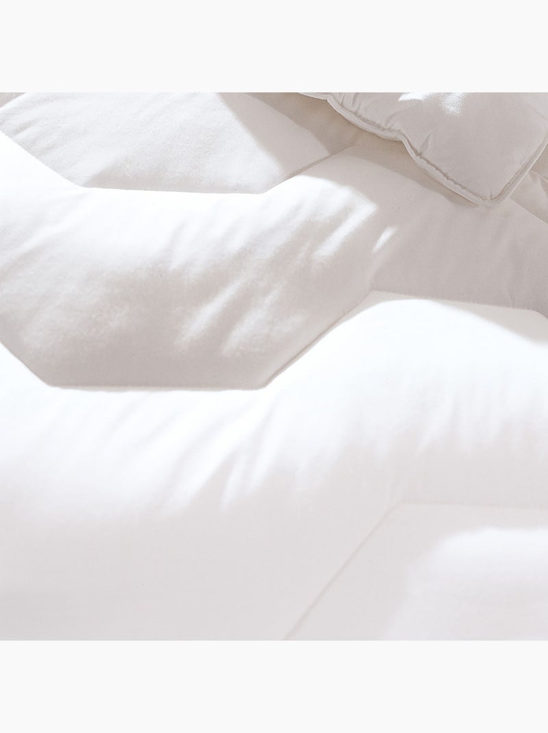 Becquet - Couette légère AERELLE en polyester Blanc - Kiabi