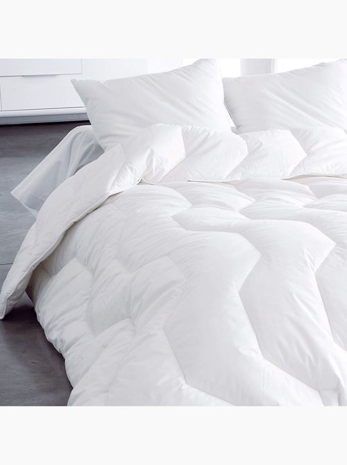 Becquet - Couette légère AERELLE en polyester - Kiabi Becquet - Couette légère AERELLE en polyester - Kiabi