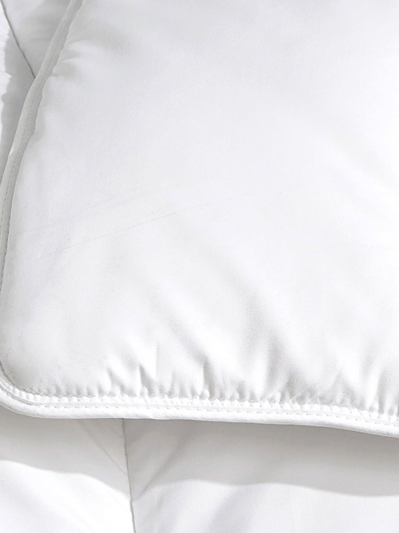 Becquet - Couette légère COUETTE SANTEOL en polyester Blanc - Kiabi