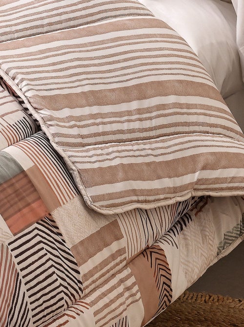 Becquet - Couette légère GRAPHIQUE en polyester - Kiabi
