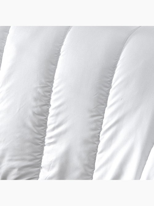 Becquet - Couette légère LYOCELL FILL en coton - Kiabi Becquet - Couette légère LYOCELL FILL en coton - Kiabi
