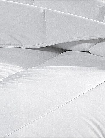 Becquet - Couette légère PASSERELLE /BIOME en polyester