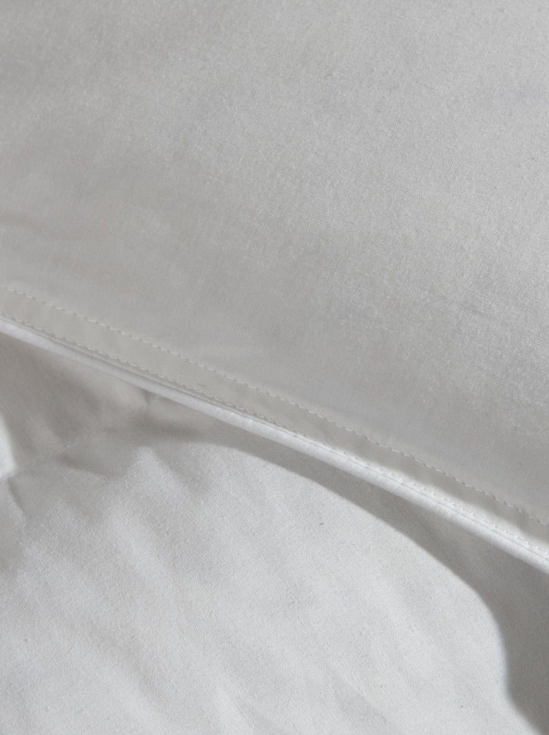 Becquet - Couette très chaude 70% DUVET DES PYRENEES COUETTE en coton Blanc - Kiabi
