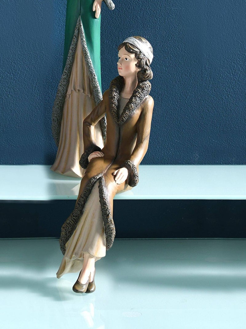 Becquet - Statuette MURIELLE en résine Beige - Kiabi