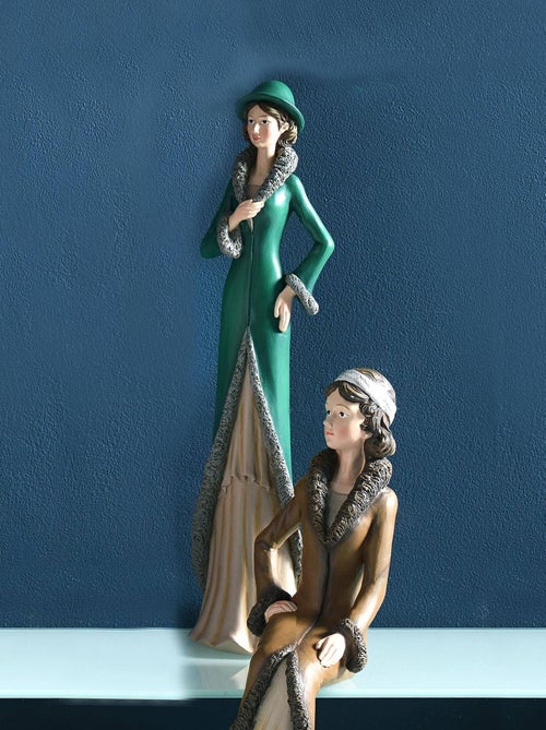 Becquet - Statuette MURIELLE en résine - Kiabi