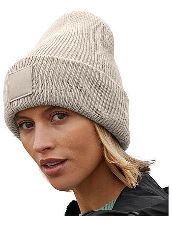 Beechfield - Bonnet motif/style écusson tonal