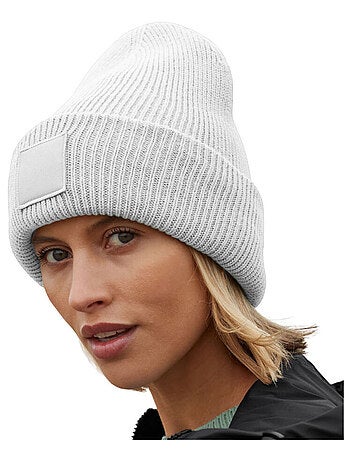 Beechfield - Bonnet motif/style écusson tonal