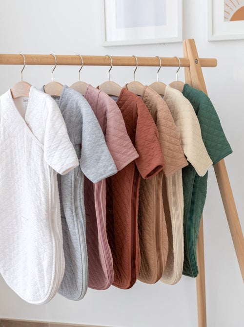 Bemini Gigoteuse avec moufles Pady quilted jersey - Kiabi