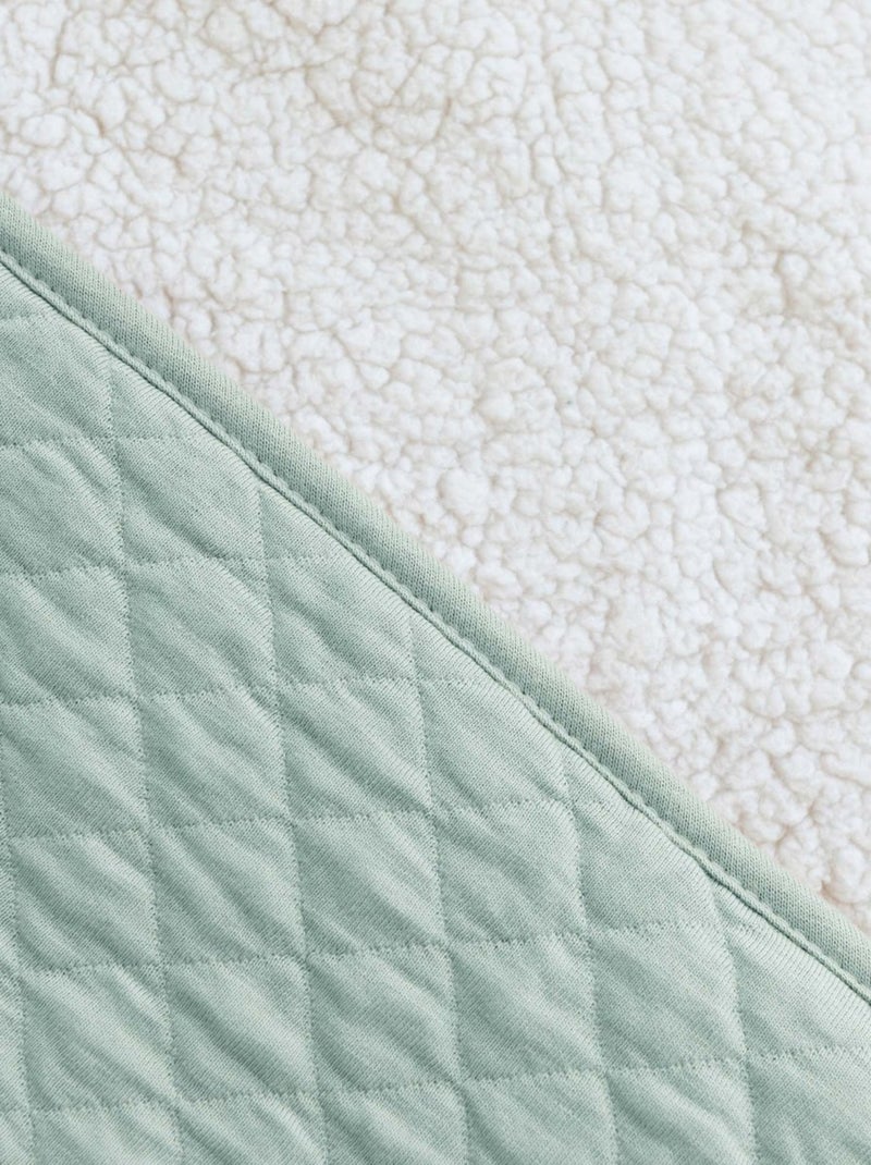 Bemini Poncho de voyage Pady quilted et teddy Vert chèvrefeuille - Kiabi