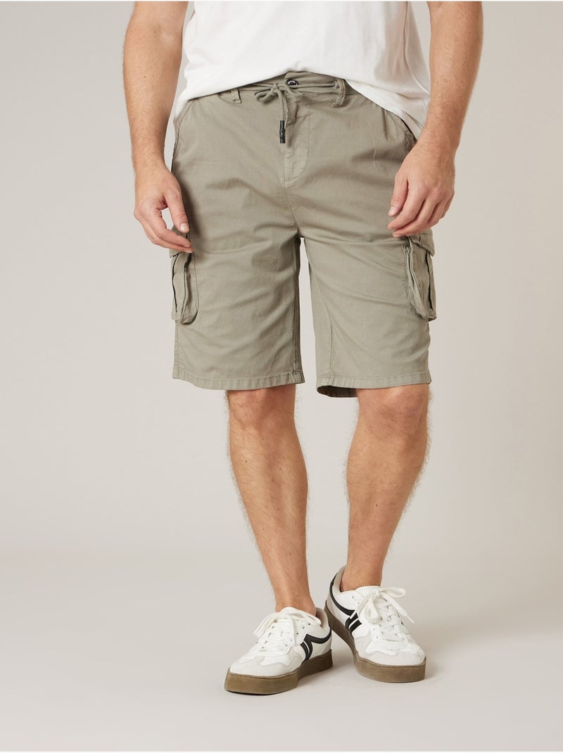 Bermuda cargo homme en coton stretch 'Deeluxe' Vert kaki clair - Kiabi