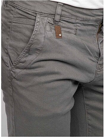 Bermuda chino BODELTA