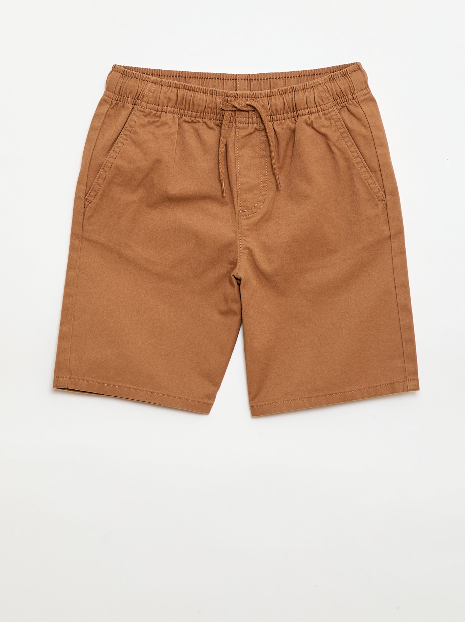 Bermuda chino uni avec liens de serrage
