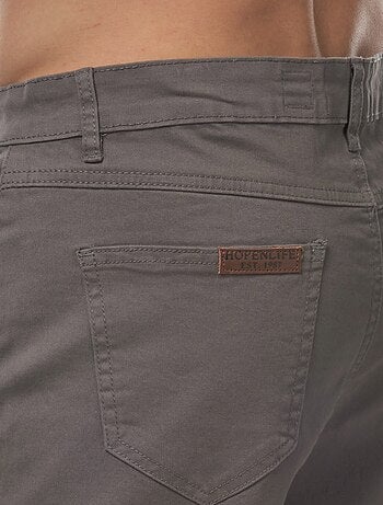 Bermuda chino uni