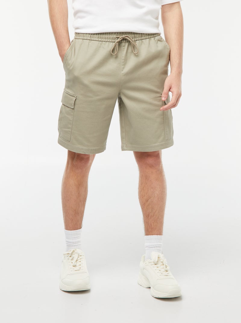 Bermuda droit poches à rabats VERT - Kiabi