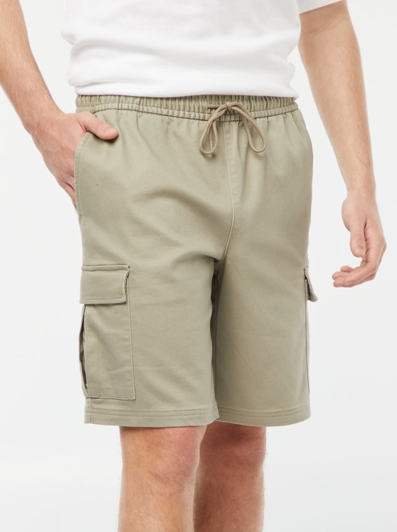 Bermuda droit poches à rabats VERT - Kiabi