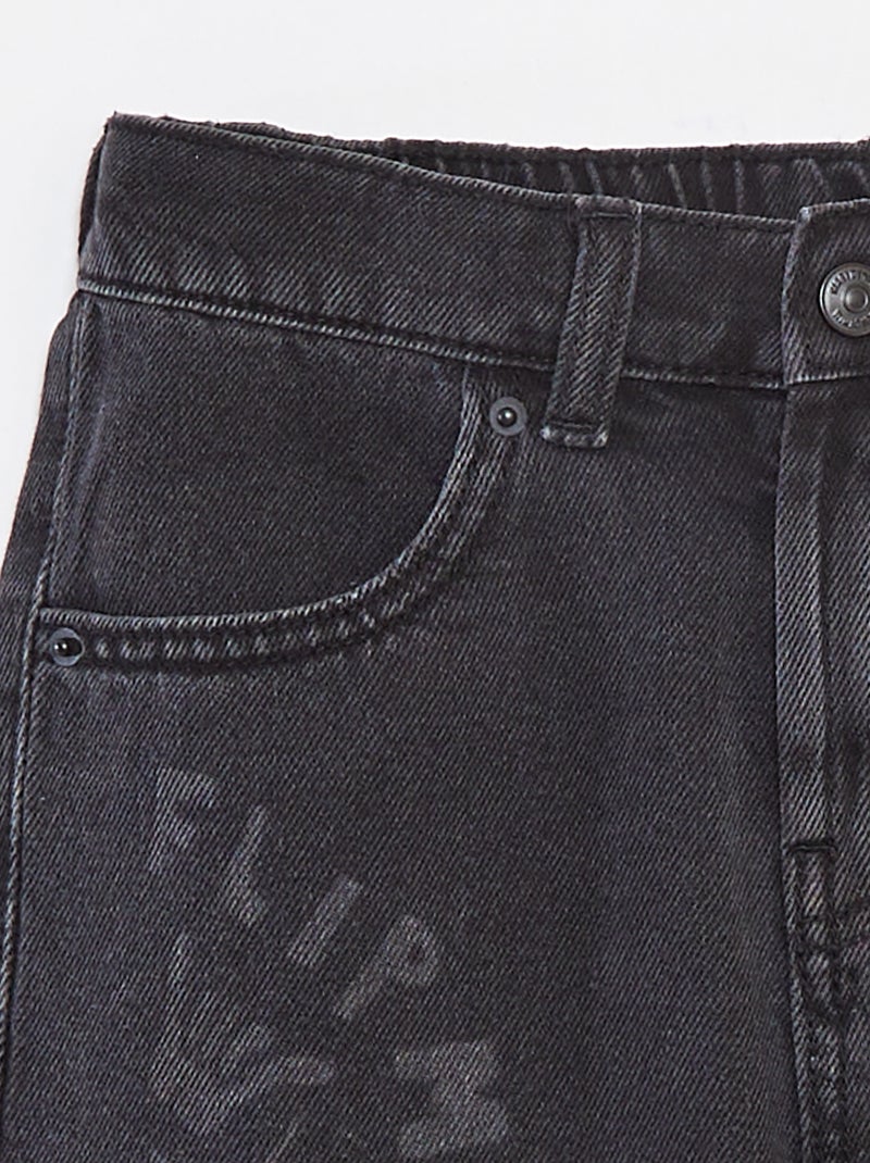 Bermuda en denim imprimé 'skaters' Noir - Kiabi