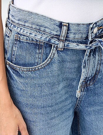 Bermuda en jean avec lien ceinture