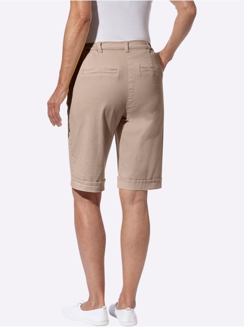 Bermuda en jean décontracté avec ceinture élastique et poches - Taille standard - Moda Vilona - Kiabi Bermuda en jean décontracté avec ceinture élastique et poches - Taille standard - Moda Vilona - Kiabi