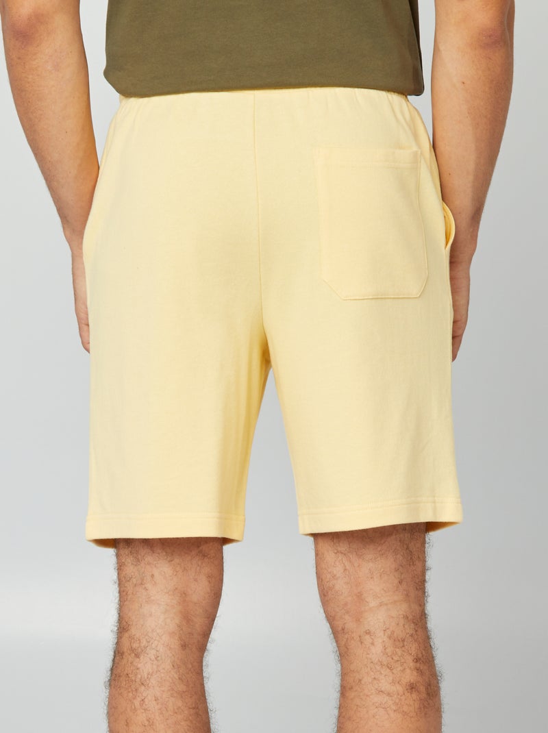 bermuda-en-molleton-l-ger-jaune-homme-6-40-kiabi
