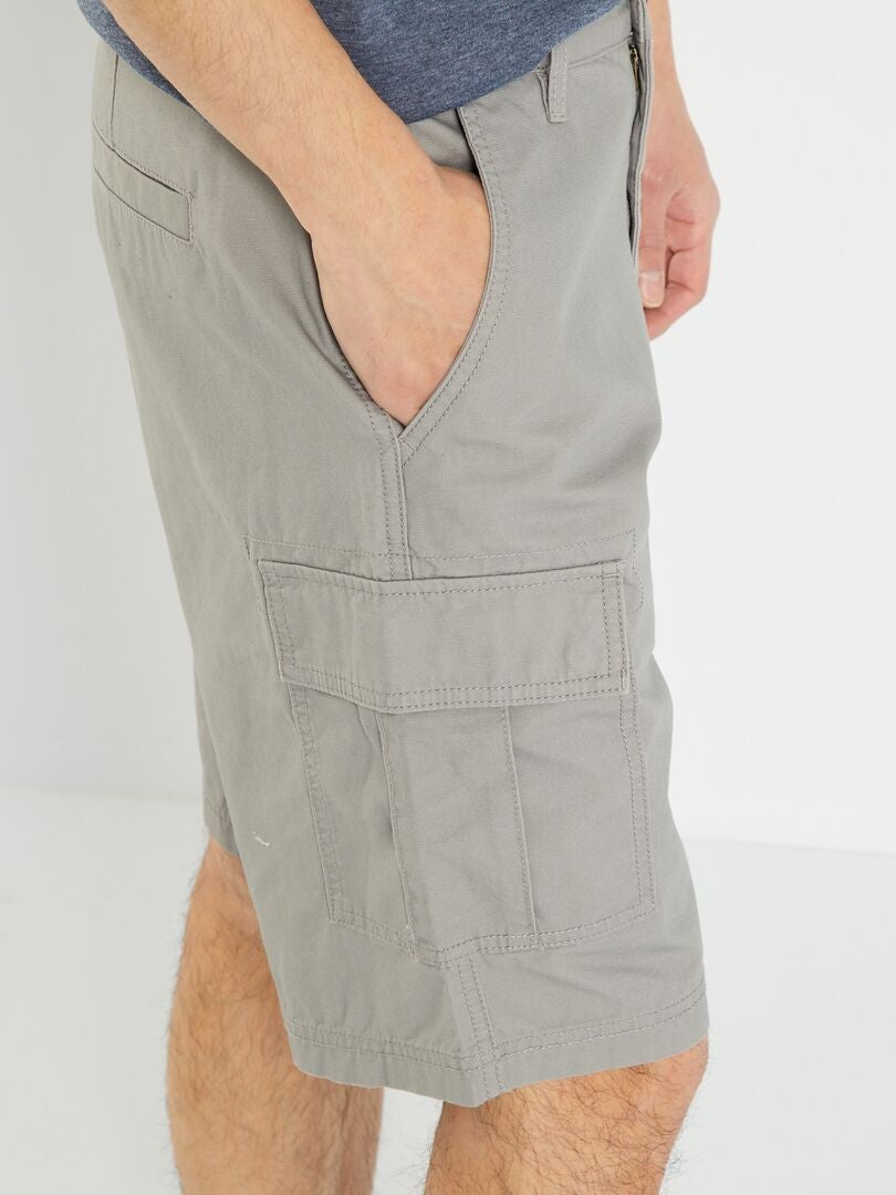 Bermuda en twill avec poches à rabat gris souris - Kiabi