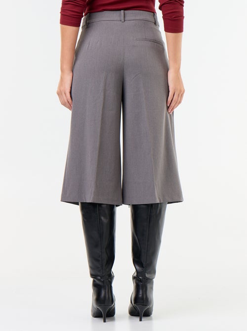 Bermuda long coupe chino - Kiabi Bermuda long coupe chino - Kiabi