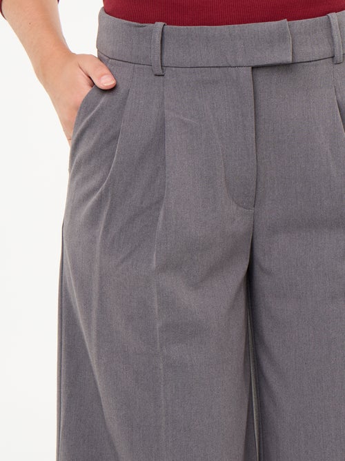 Bermuda long coupe chino - Kiabi Bermuda long coupe chino - Kiabi