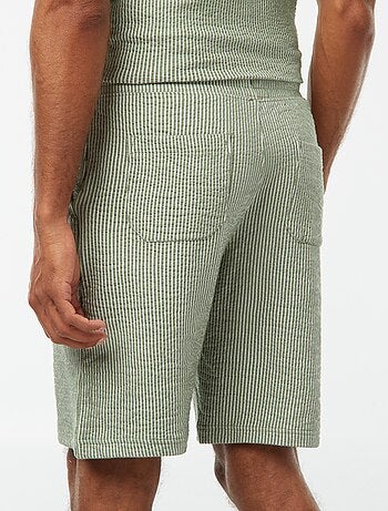 Bermuda matière type crépon à rayures