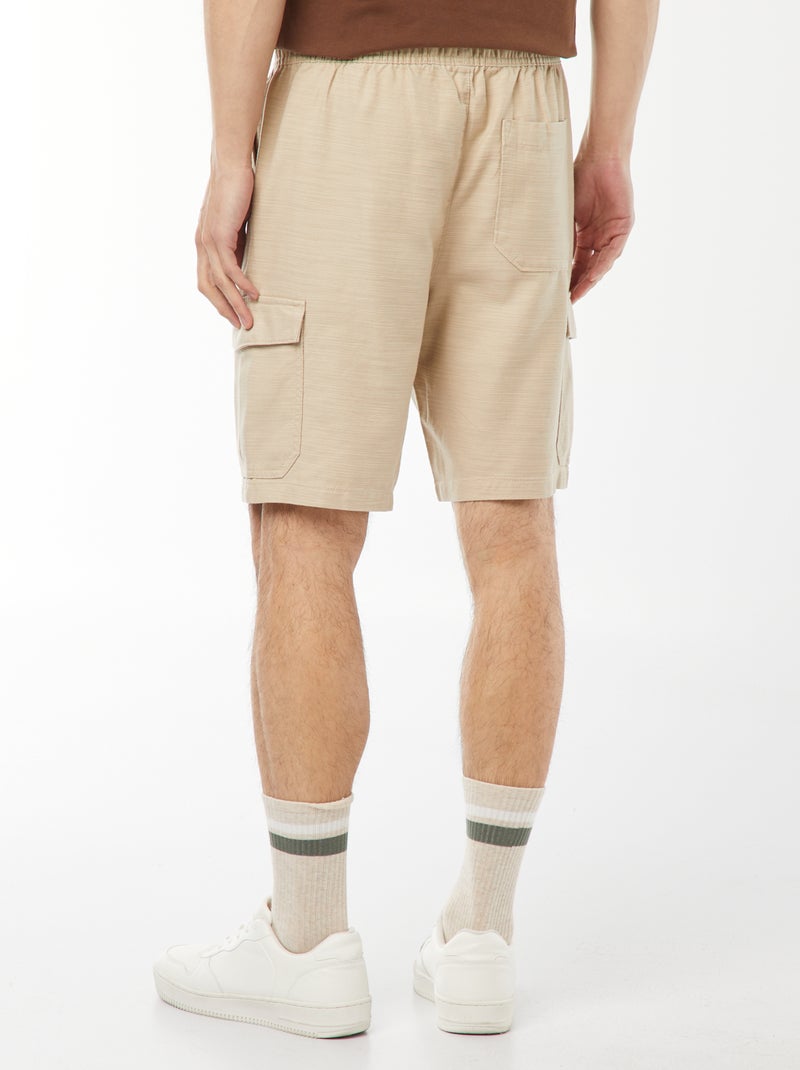 Bermuda uni   avec poches à rabat Beige - Kiabi