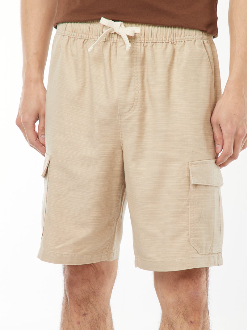 Bermuda uni   avec poches à rabat Beige - Kiabi