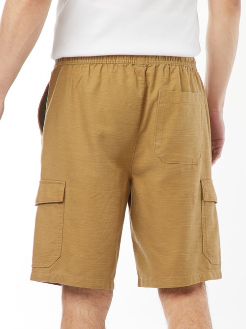 Bermuda uni   avec poches à rabat - Kiabi