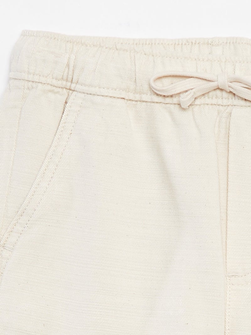 Bermuda uni en twill avec poches Blanc - Kiabi