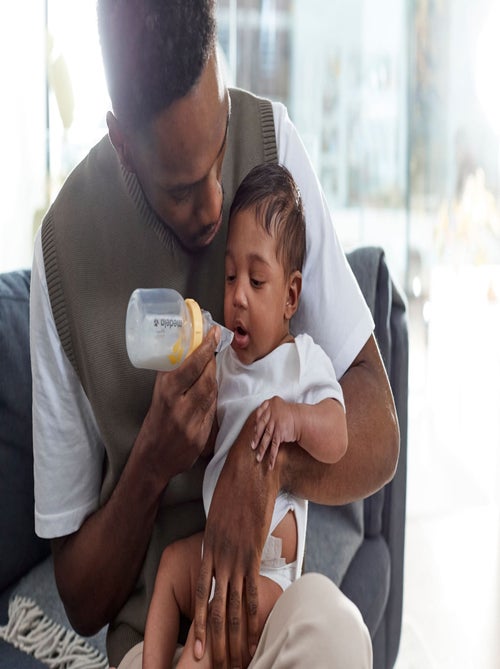 Biberon-tasse medela softcup 80 ml - embout buccal souple en silicone, écoulement contrôlé - Kiabi