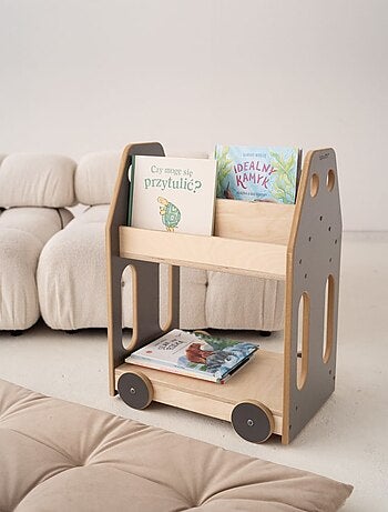 Bibliothèque voiture Montessori