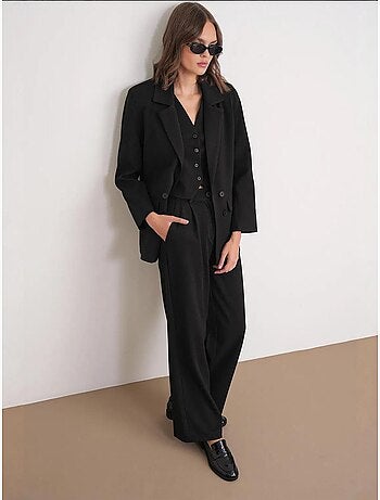 Blazer à manches longues avec détails en plumes artificielles mixray
