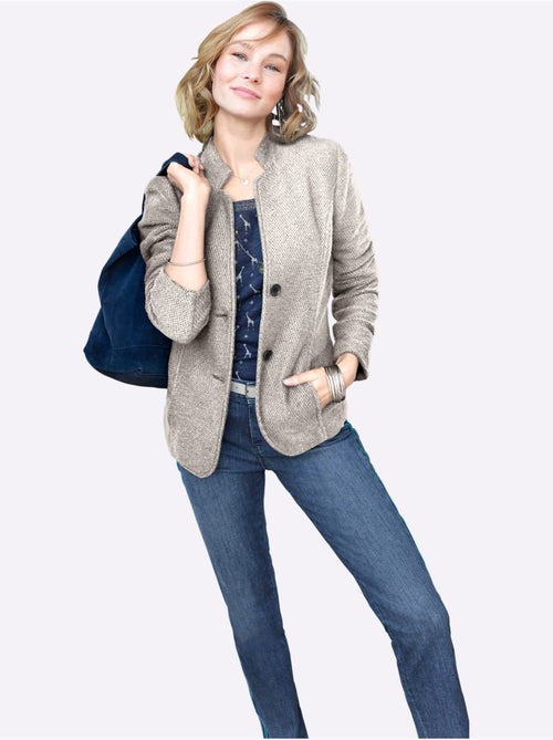 Blazer court qualité ultra-douce - taille standard - moda vilona - Kiabi Blazer court qualité ultra-douce - taille standard - moda vilona - Kiabi
