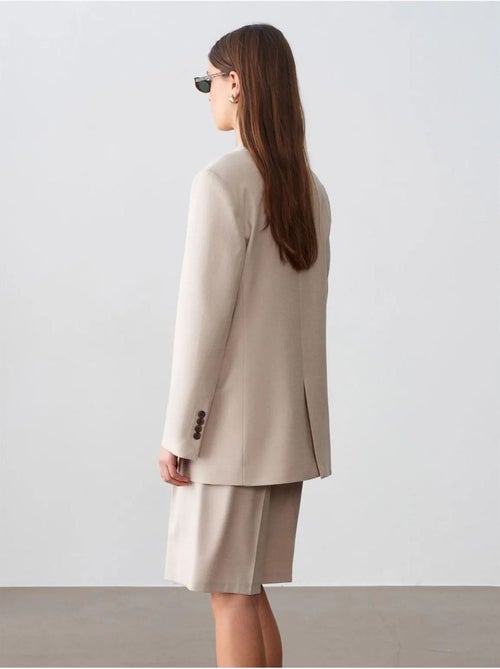 Blazer femme en crêpe dilvin - Kiabi Blazer femme en crêpe dilvin - Kiabi