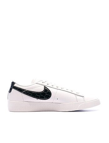 Blazer Low Baskets Femme Nike