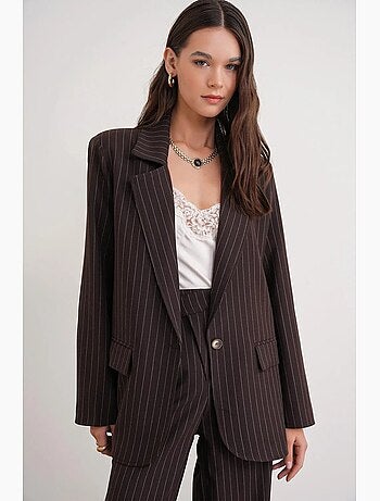 Blazer midi rayé avec détail de plumes artificielles mixray