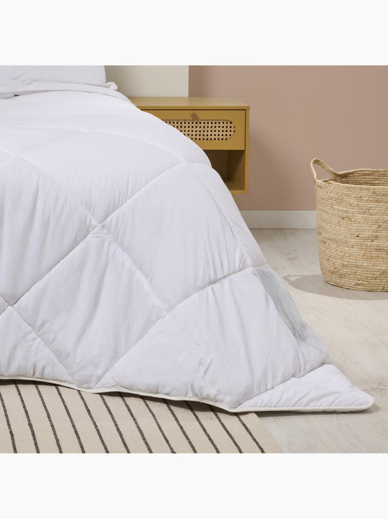 Bleu Câlin - Couette chaude enveloppe microfibre Blanc - Kiabi