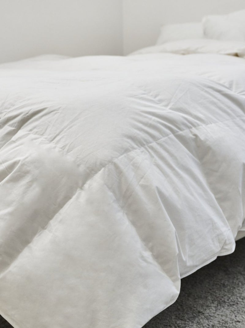 Bleu Câlin - Couette Duvet été légère et gonflante - 90% Duvet de Canard Blanc - Kiabi