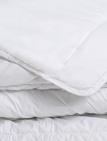 Bleu Câlin - Couette légère anti-acariens été