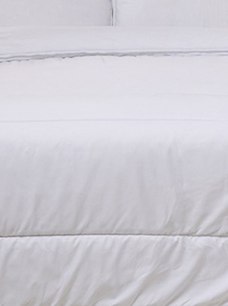 Bleu Câlin - Couette légère Anti-transpiration Topcool Blanc - Kiabi