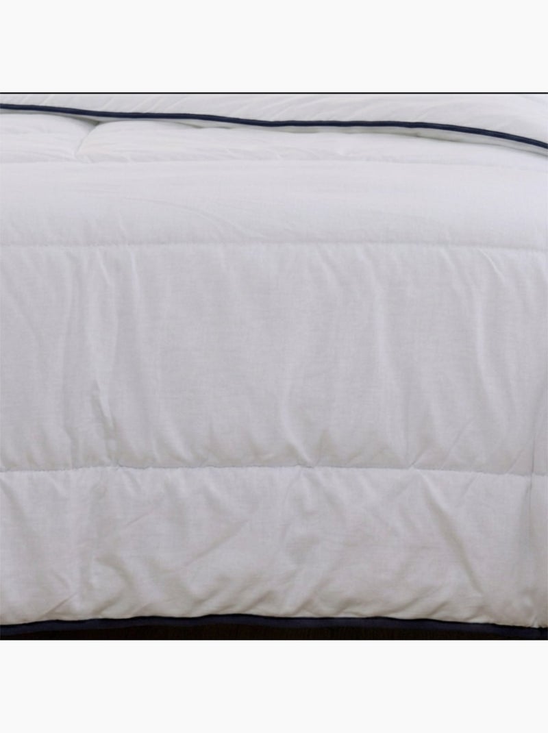 Bleu Câlin - Couette tempérée garnissage 300g/m2 Blanc - Kiabi