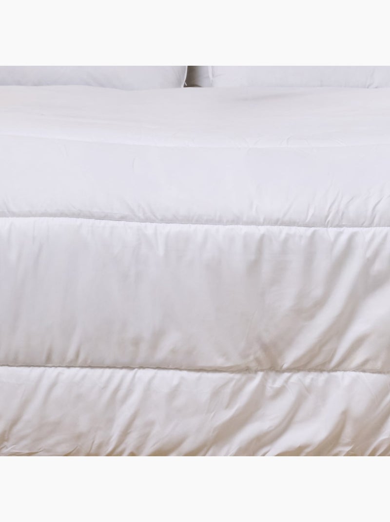 Bleu Câlin - Pack Couette + 1 ou 2 oreillers Anti-acariens Blanc - Kiabi