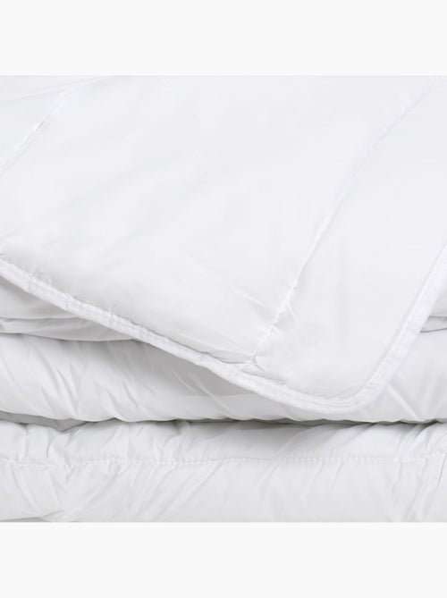 Bleu Câlin - Pack Été Couette légère + 1 ou 2 Oreillers Anti-acariens Traitement Naturel - Kiabi