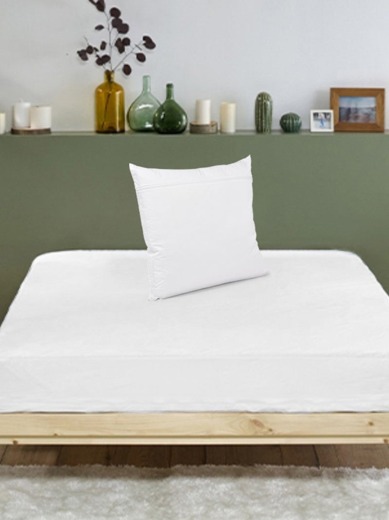 Bleu Câlin - Pack Protège-matelas + 1 ou 2 Protège Oreillers Anti-punaises de Lit Blanc - Kiabi