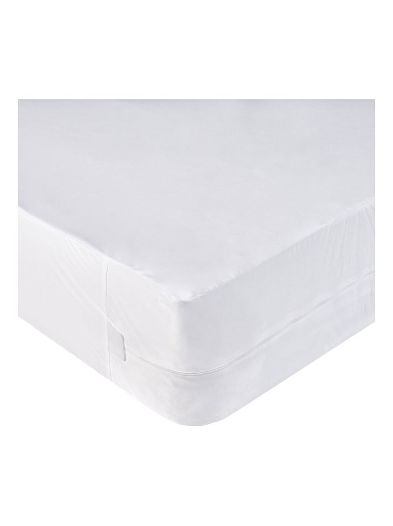 Bleu Câlin - Pack Protège-matelas + 1 ou 2 Protège Oreillers Anti-punaises de Lit Blanc - Kiabi