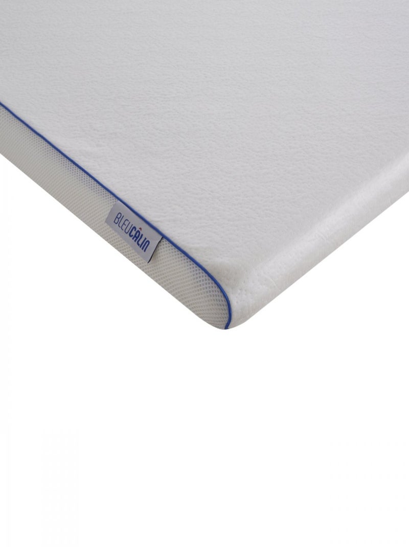 Bleu Câlin - Surmatelas Mémoire de forme 5cm - déhoussable et respirant Blanc - Kiabi
