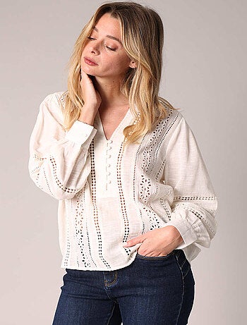 Blouse 100% coton avec détails ajourés
'Deeluxe'